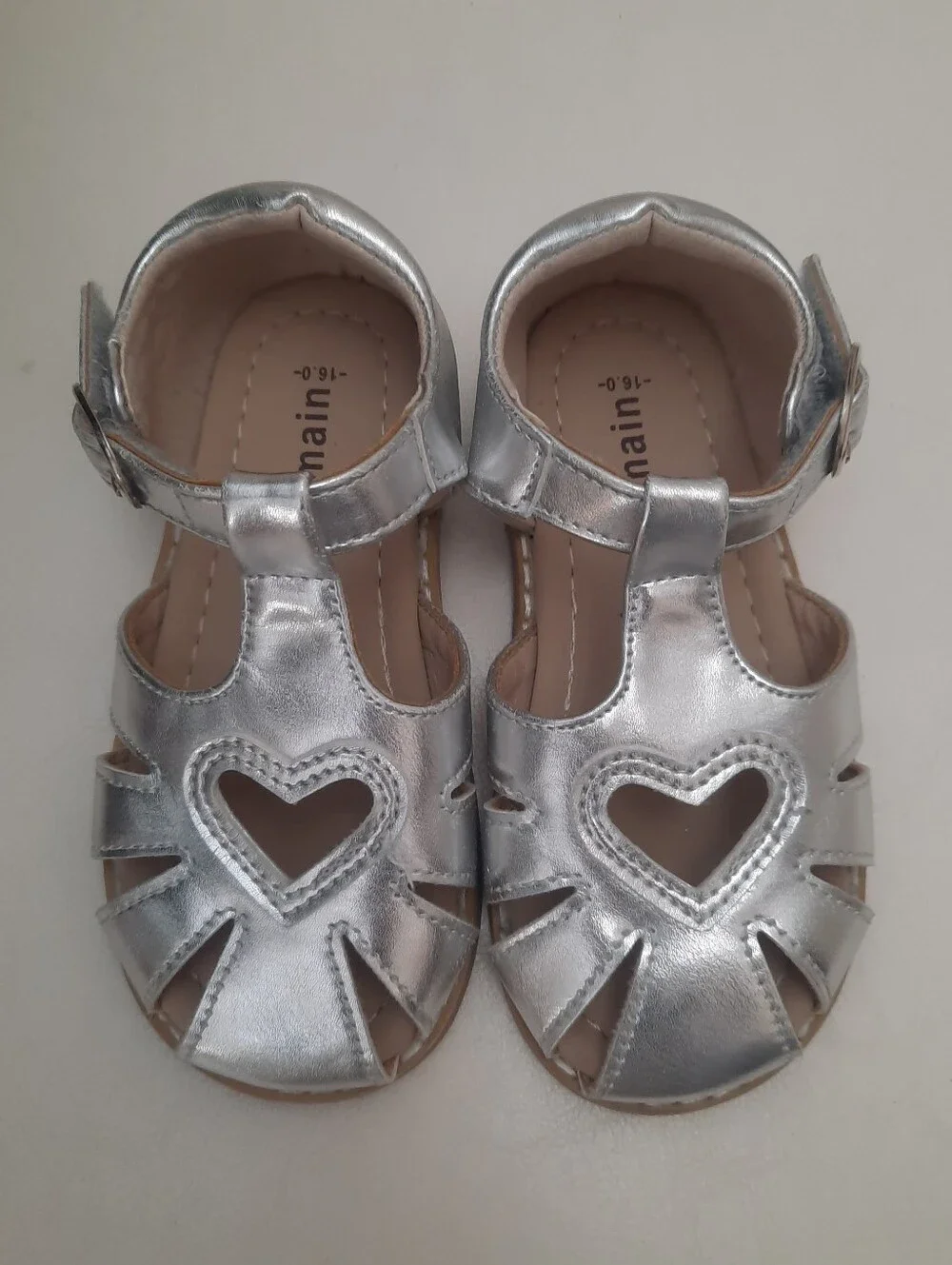 Girls Silver Heart Sandals